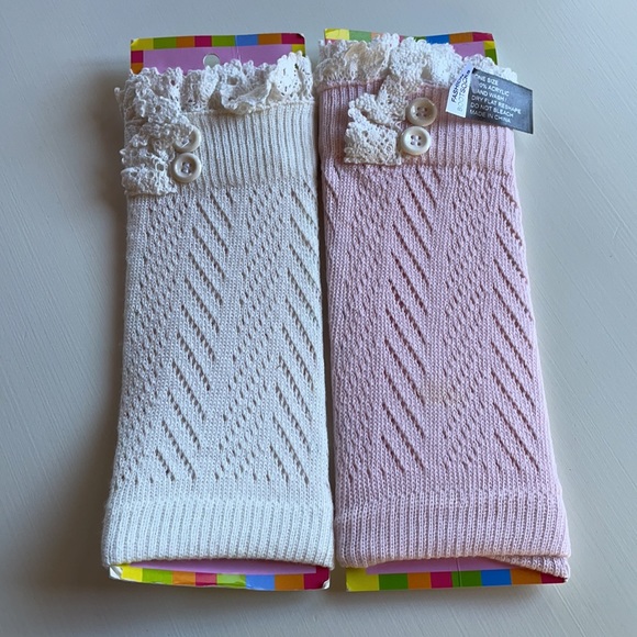 Three Bird Nest | Blush & Ivory Lace Knit Boot Socks | O/S - Picture 2 of 8